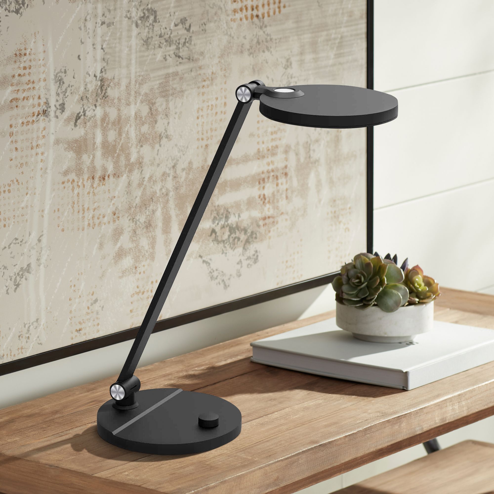 Desk lamp with shops dimmer