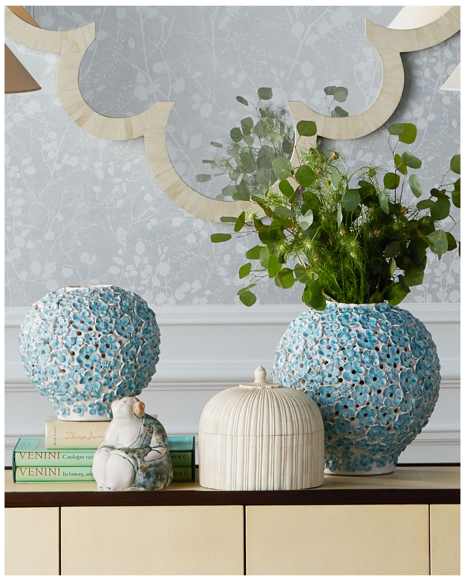 Image 6 Daisy Blue Light Blue, White Large Vase more views