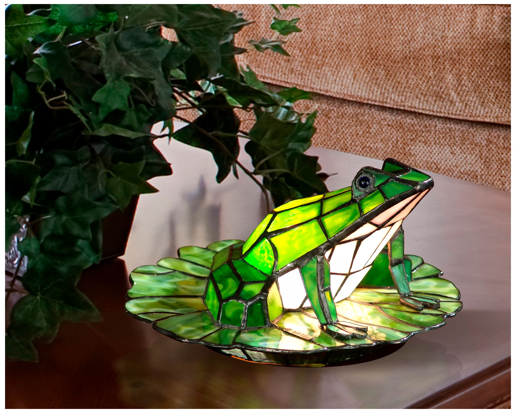 Image 3 Dale Tiffany 5.75" Tall Frog Lily Pad Tiffany Accent Lamp more views