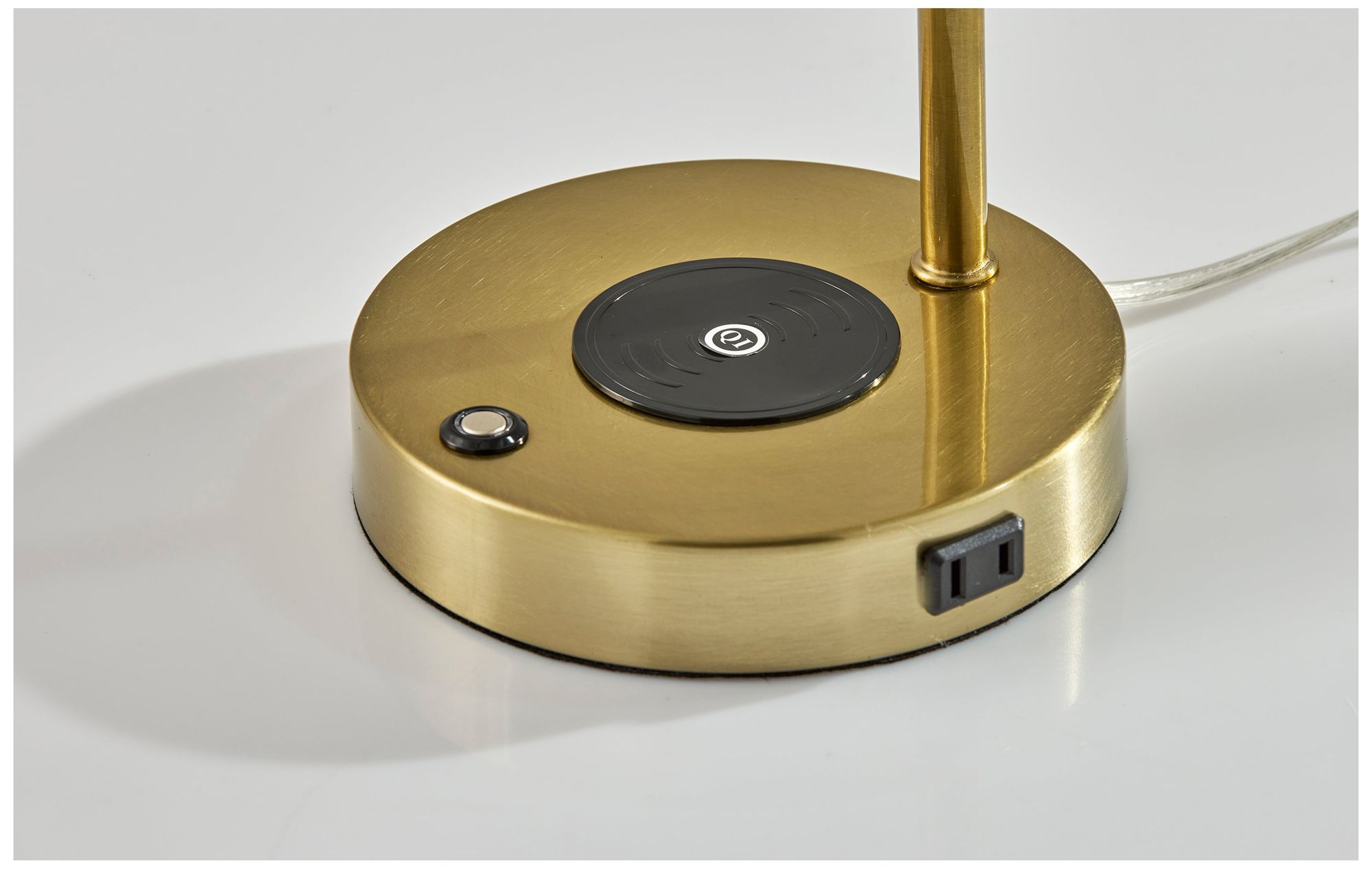 Image 4 Dax LED Wireless Charging Desk Lamp more views