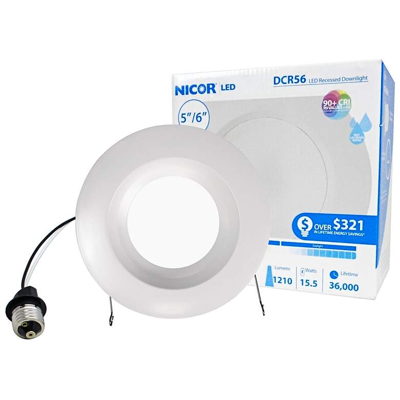 Image 1 DCR 5"/6" White 14.5W LED Retrofit Downlight w/ Baffle