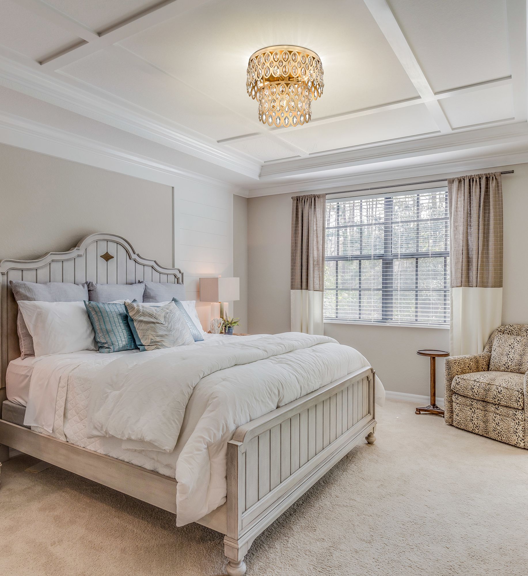 Image 4 Dealey by Z-Lite Heirloom Brass 15 inch 5 Light Flush Mount more views