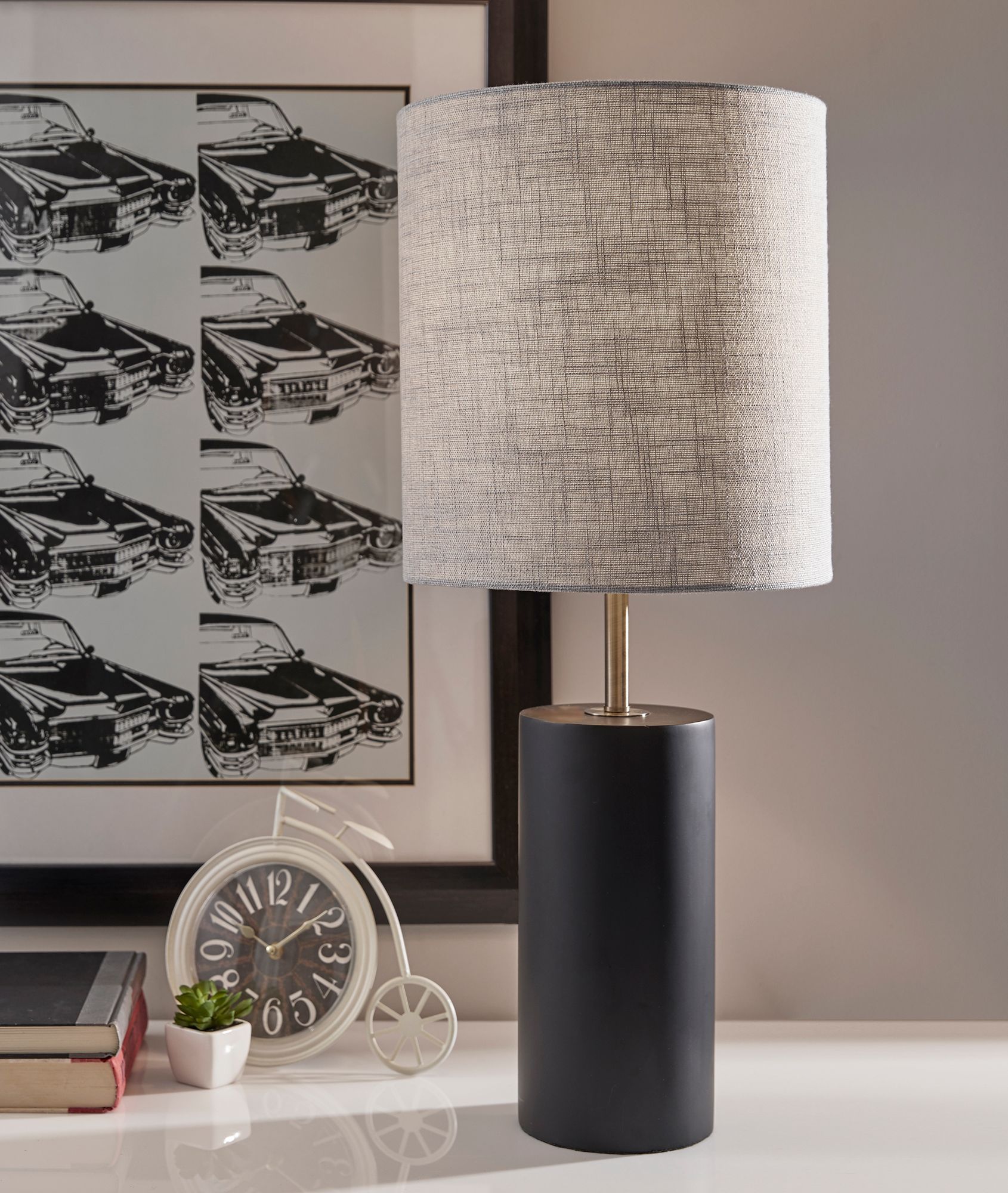 black column table lamp