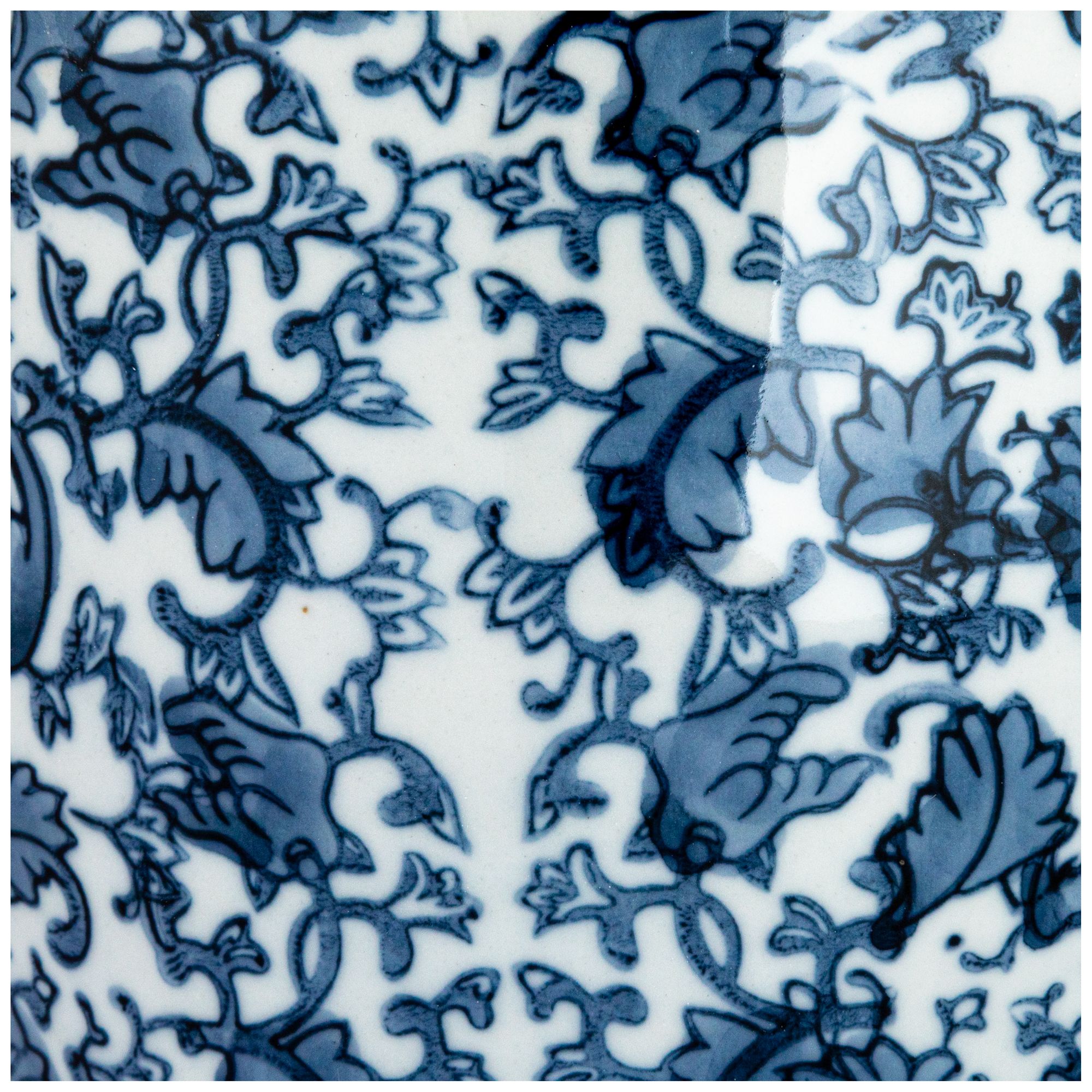 Decorative Ceramic Ginger Jar with Lid for Spaces, Blue and White