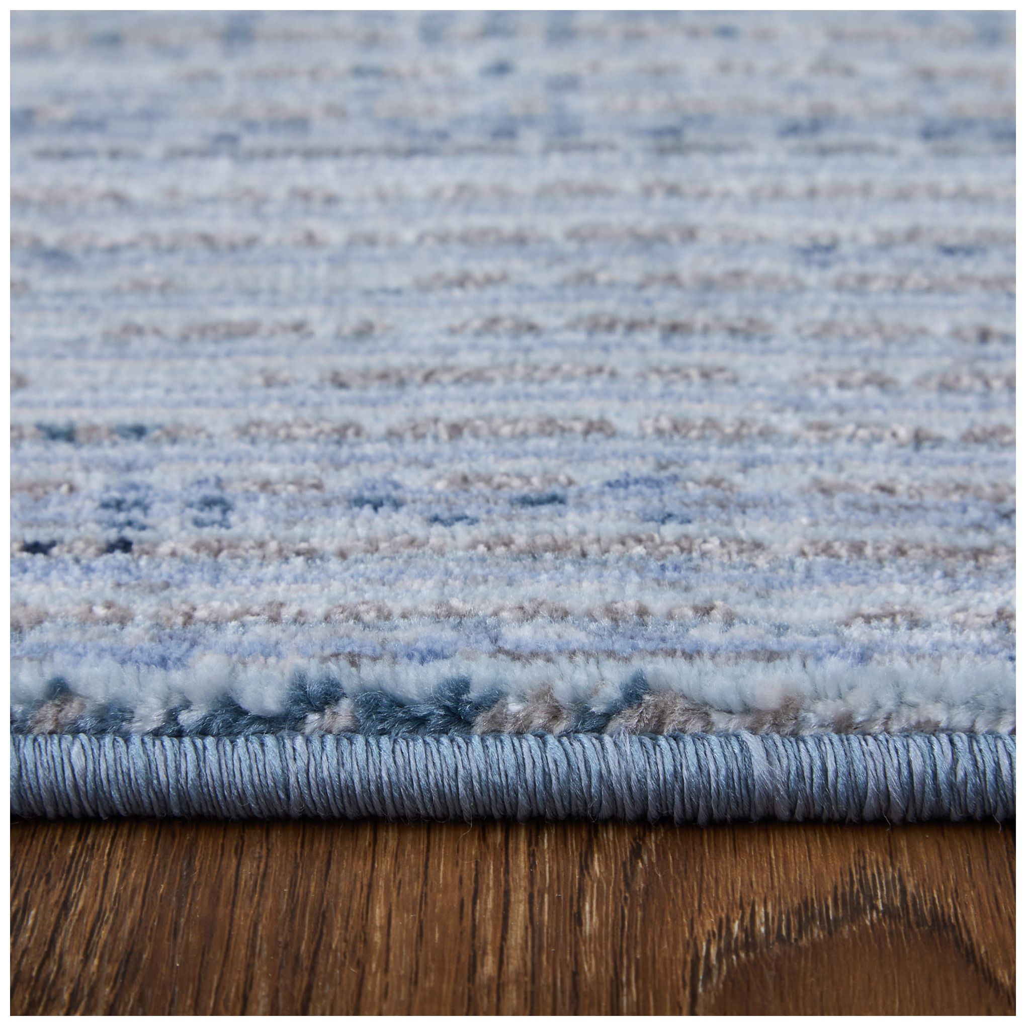 Deja Solid Indoor Blue Area Rug 39PJF 6'-7" x 9'-6"