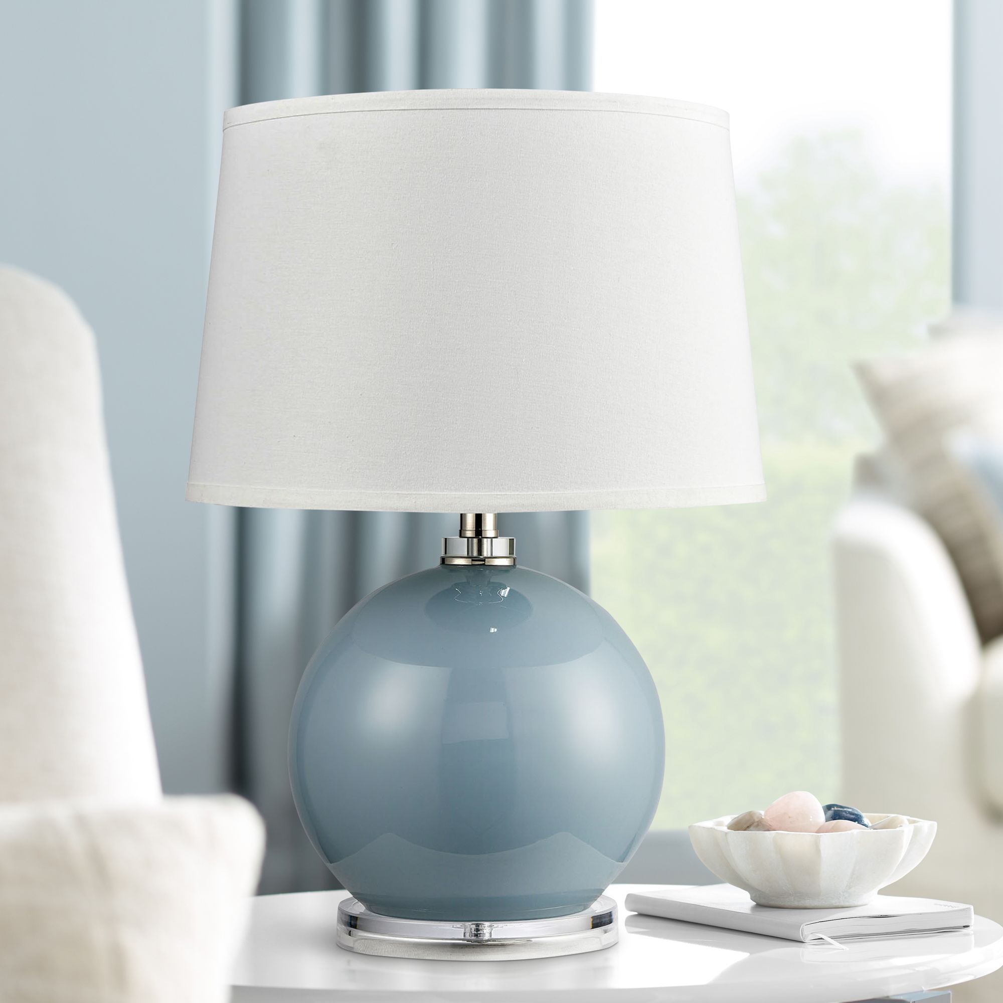 blue glass accent lamp