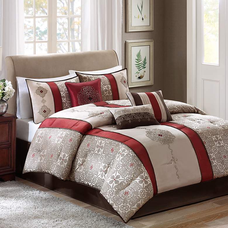 Image 2 Donovan Red Striped 7-Piece Queen Comforter Bed Set