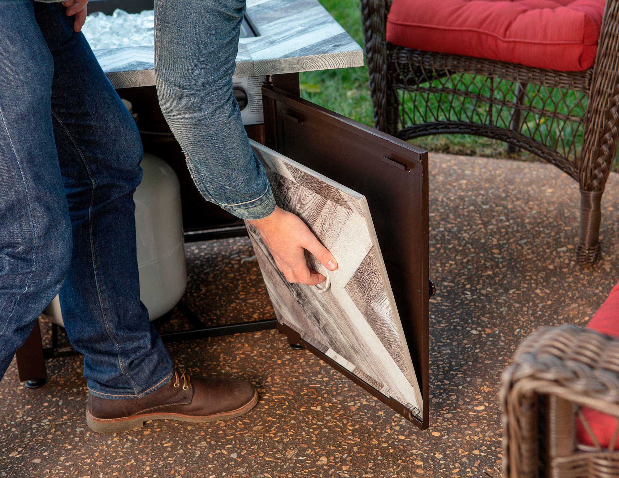 Duvall 30" Wide LP Gas Fire Pit Table