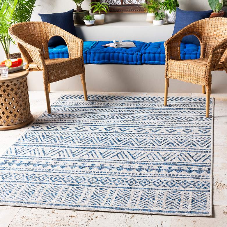 Image 1 Eagean EAG-2335 5'3"x7'7" Denim and White Outdoor Area Ru