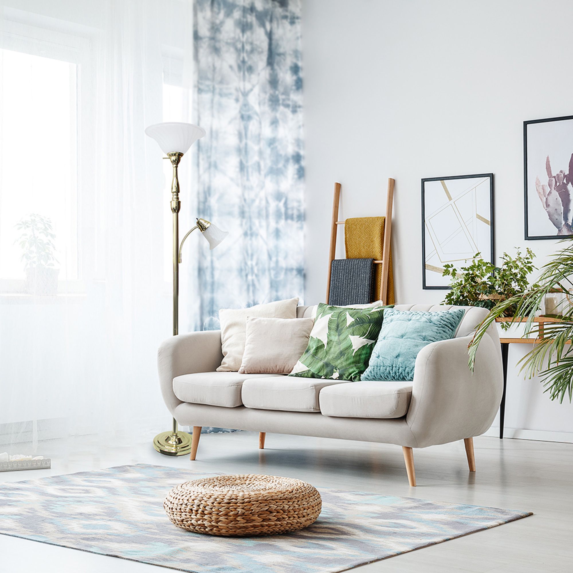 Elegant Designs Mother Daughter 71" Gold 2-Light Floor Lamp