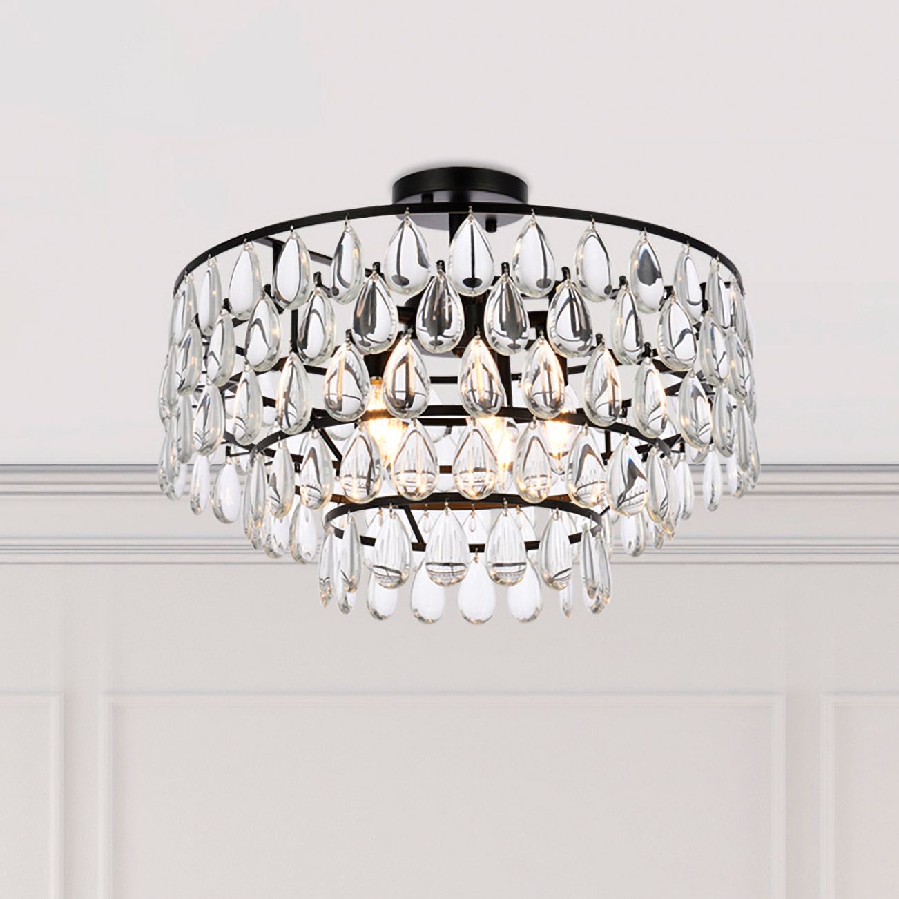 Elegant Mila Black Collection