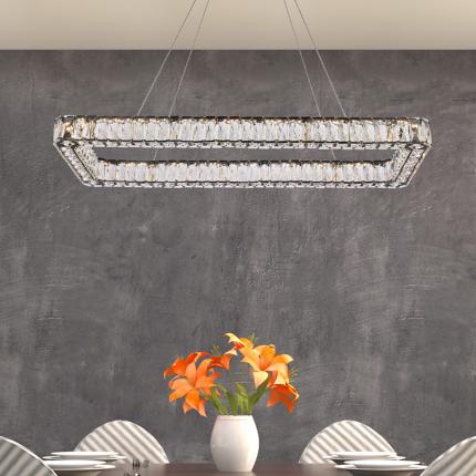 Elegant Monroe Black Collection