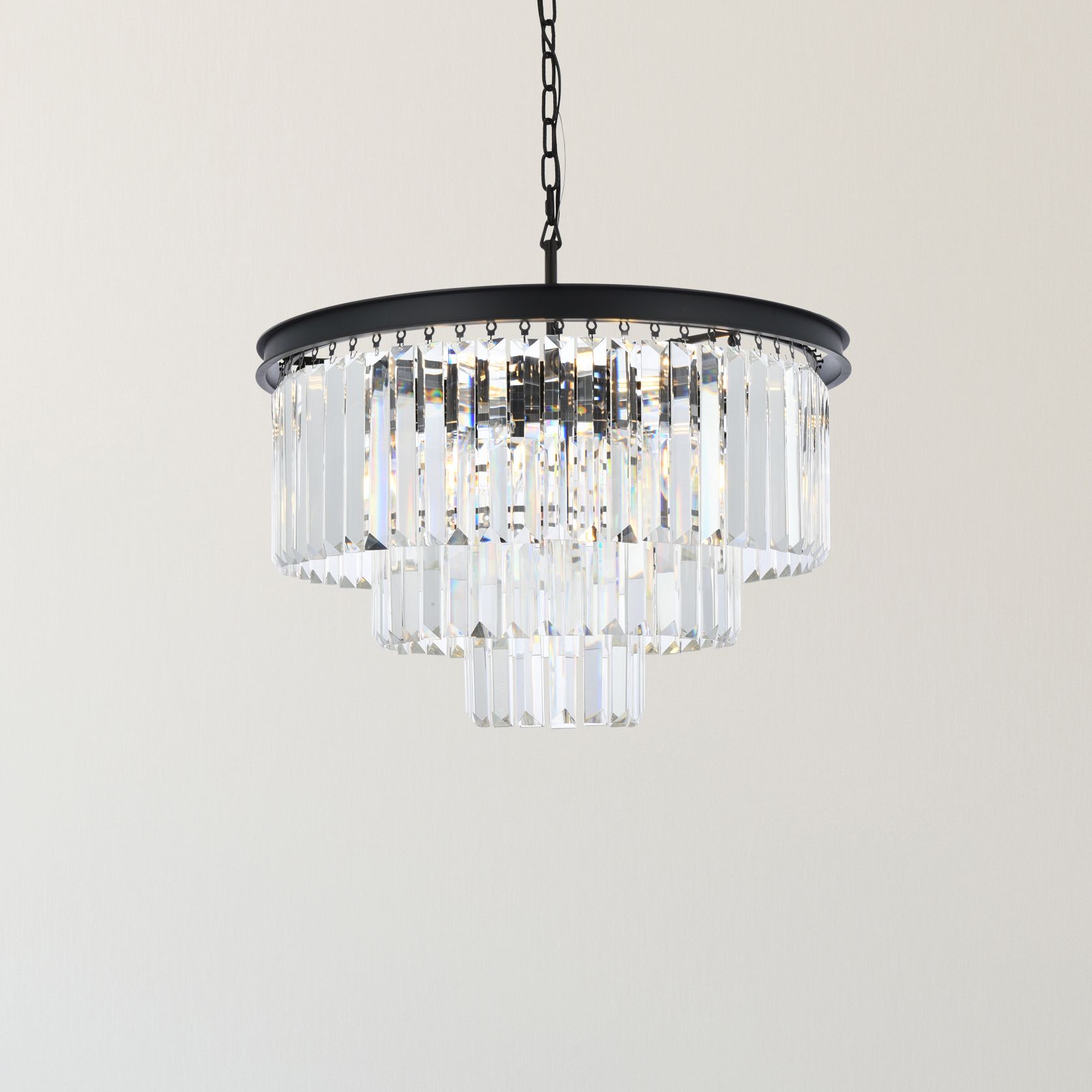 Elegant Sydney Black Collection