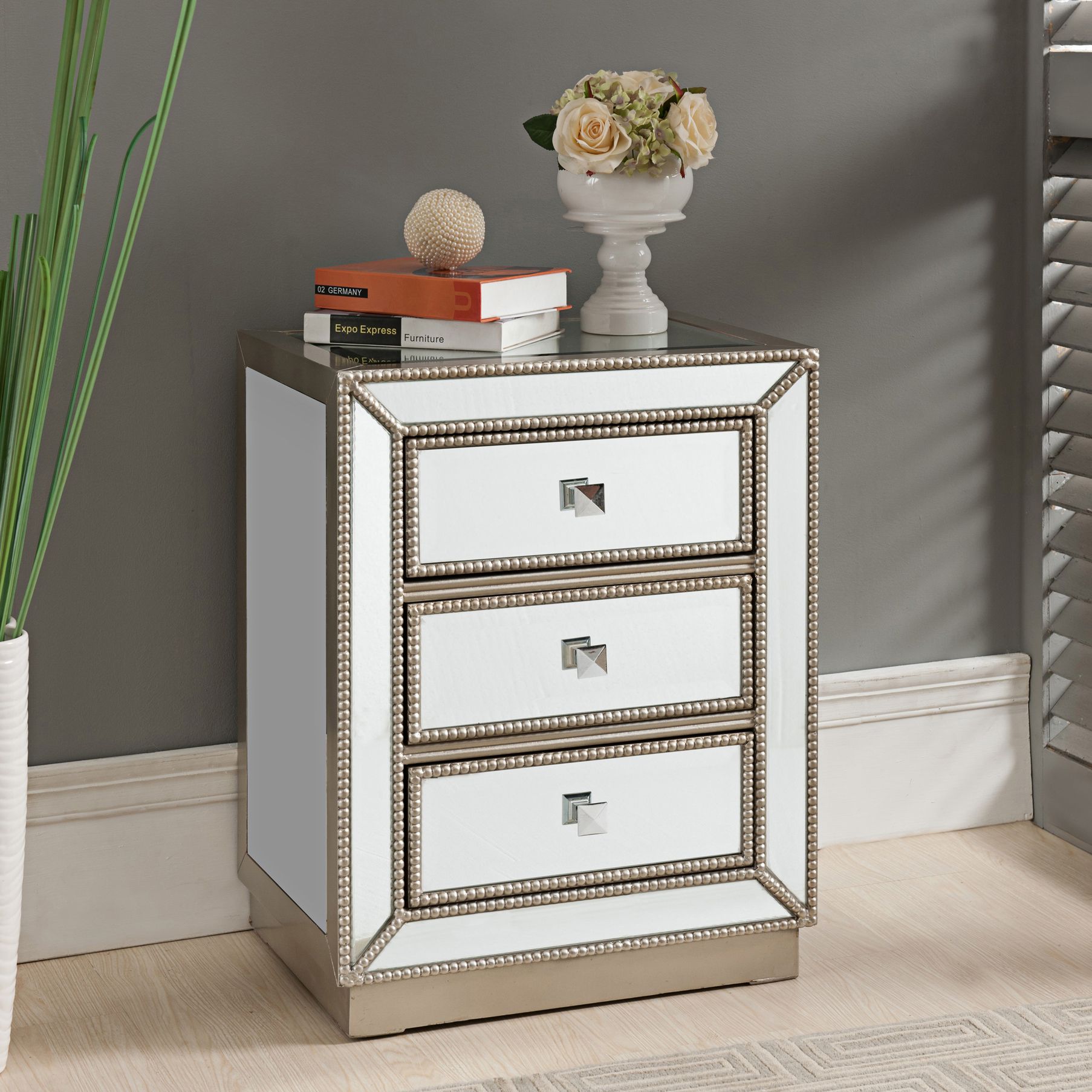 Lamps sales plus nightstands