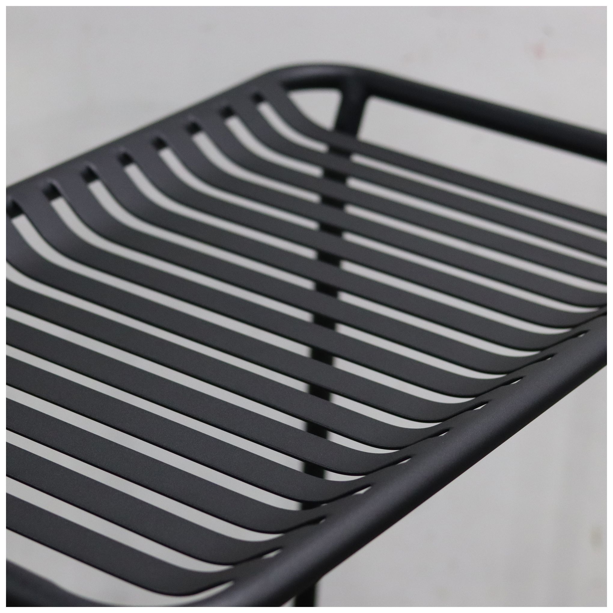 Enid 32" Outdoor Cart
