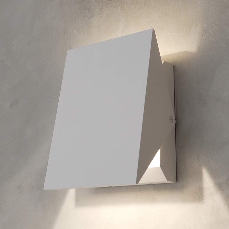 Image 1 ET2 Alumilux AL 7" High White LED Outdoor Wall Light