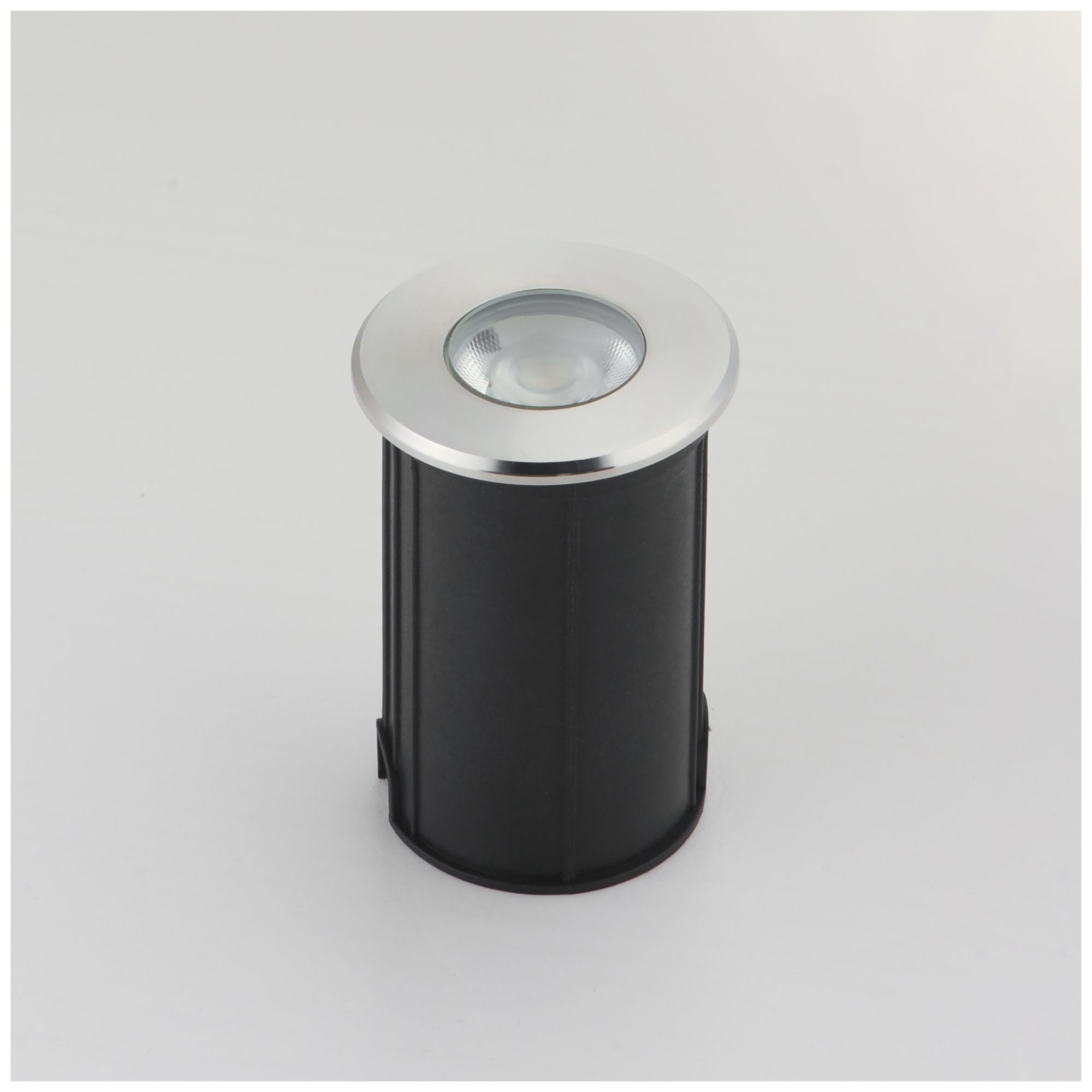 Image 3 ET2 Alumilux Landscape 2 1/2" W Aluminum In-Ground 5W LED Landscape Light more views