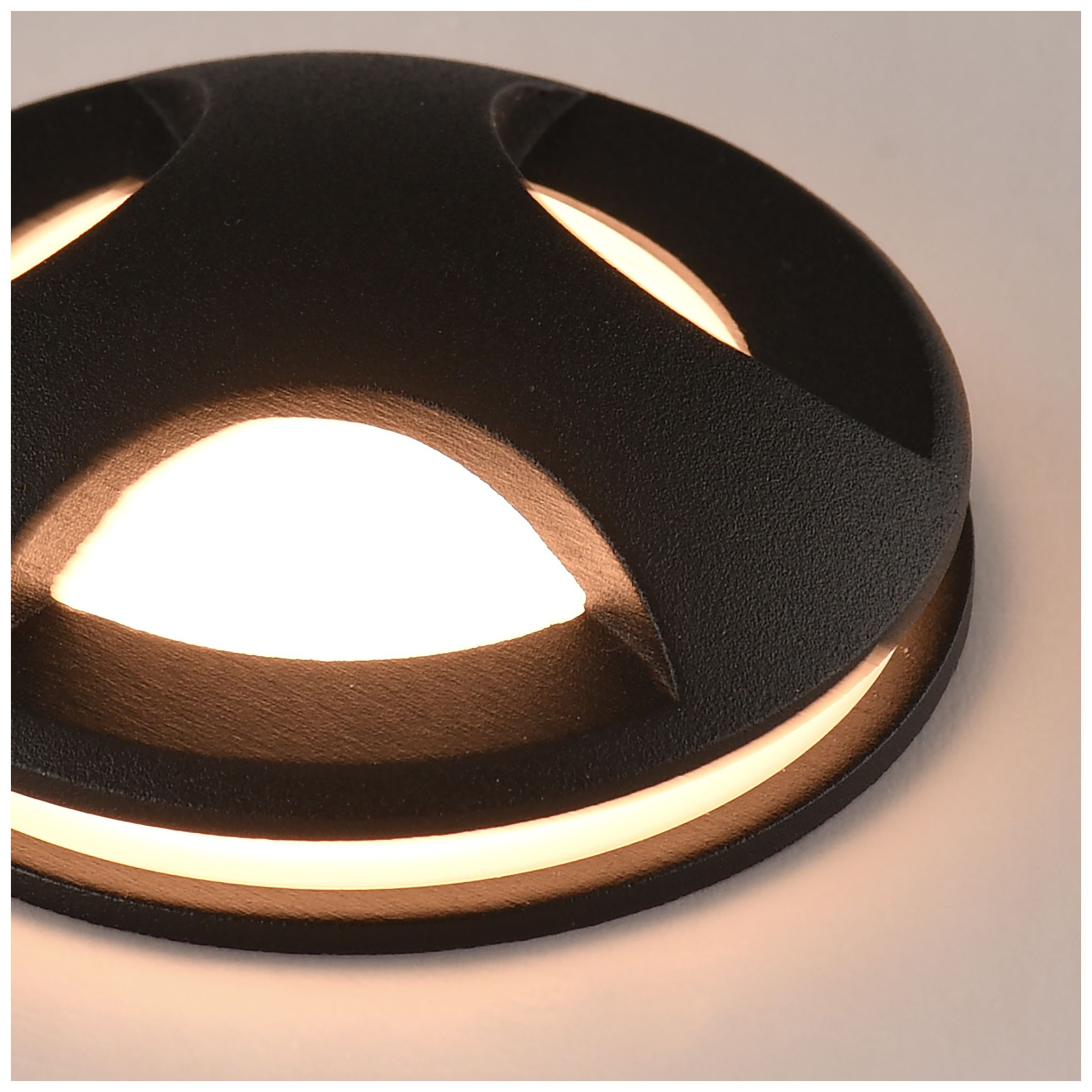 Image 6 ET2 Alumilux Landscape 2" Black Round 12V 3W In-Ground Light more views