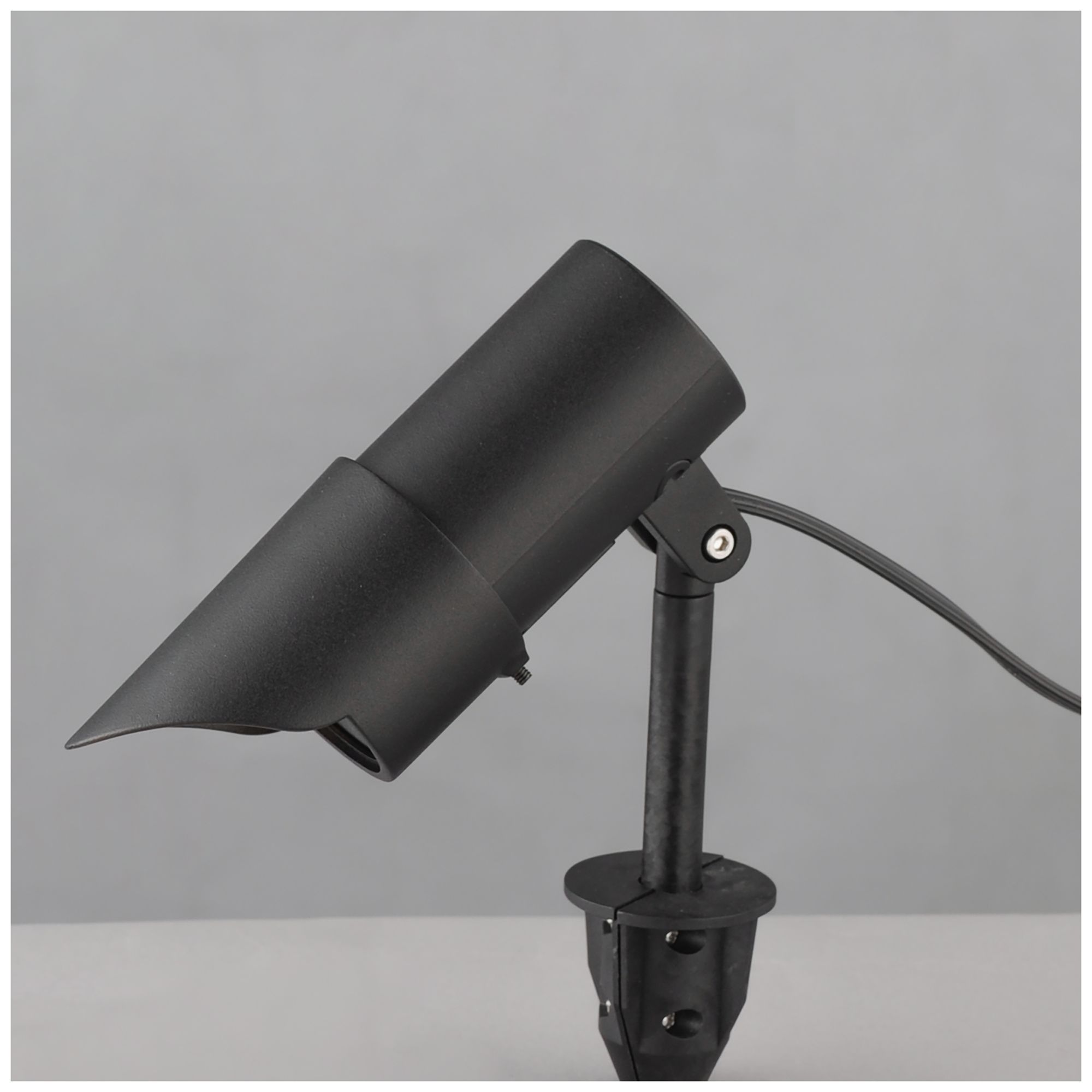 Image 4 ET2 Alumilux Landscape 9" High Black Spotlight w CCT and Beam more views