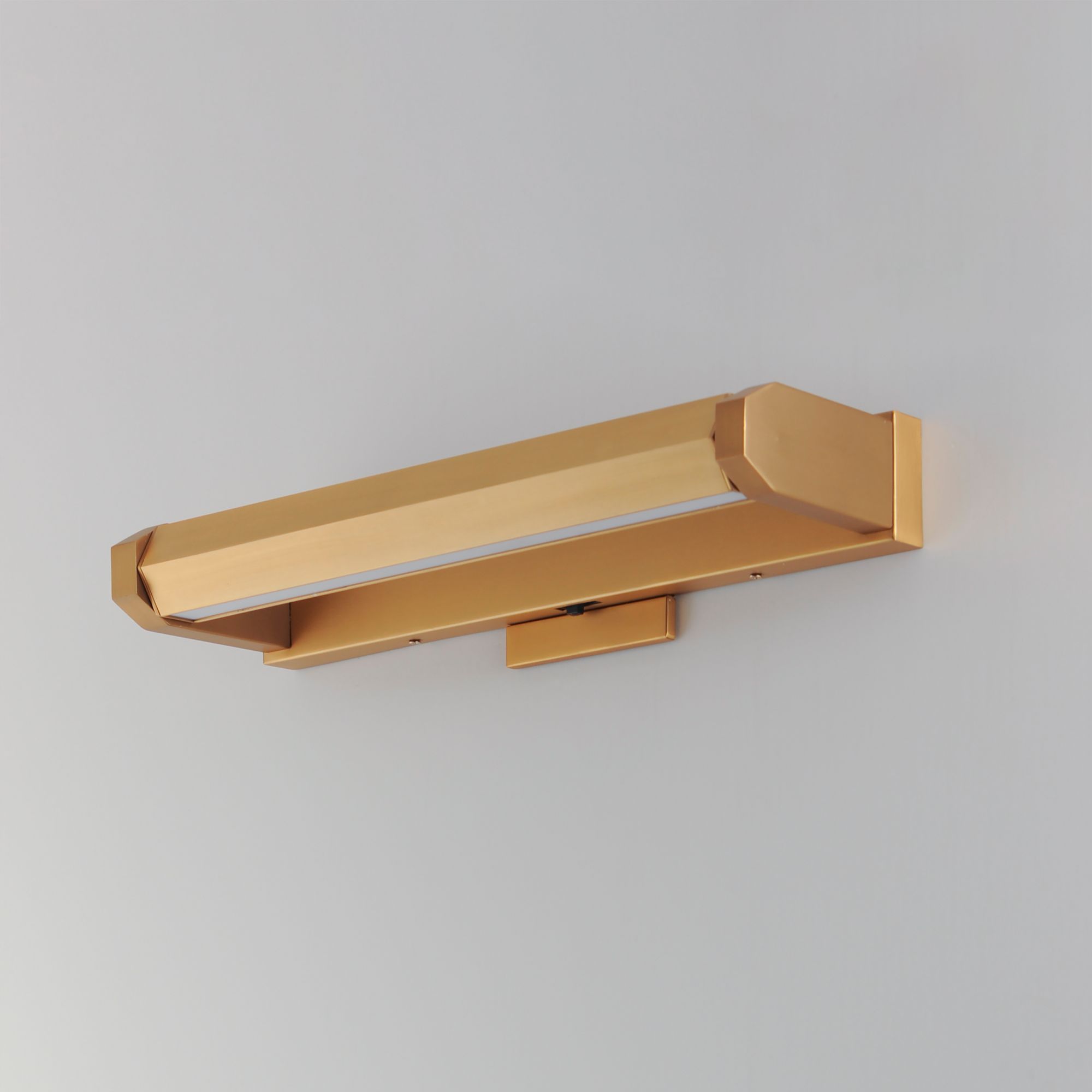 Image 5 ET2 Braque 19" Gold LED Picture Light more views