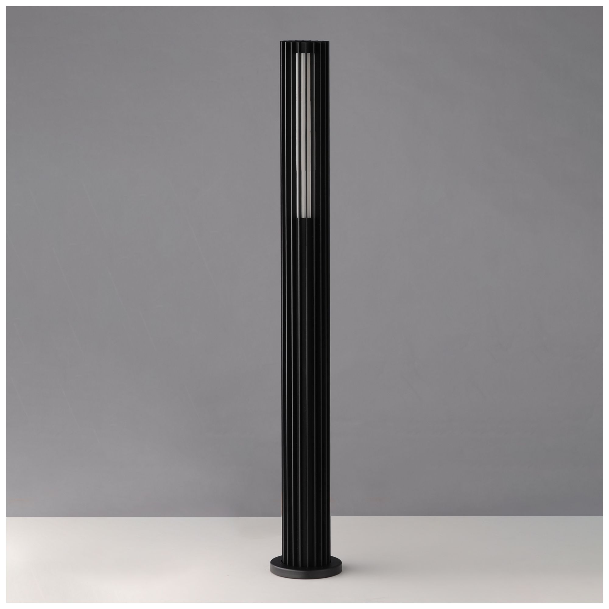 Image 2 ET2 Citadel 35 1/2" High Black 12-24V LED Garden Light more views