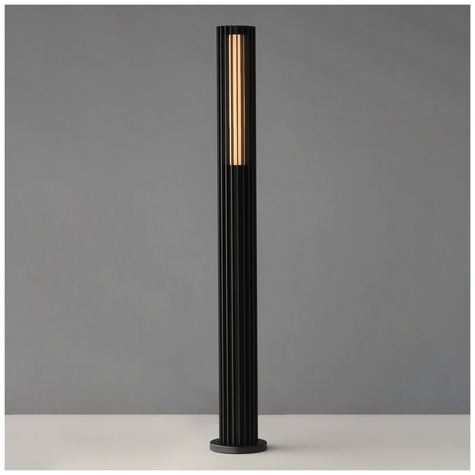 Image 4 ET2 Citadel 35 1/2" High Black 12-24V LED Garden Light more views