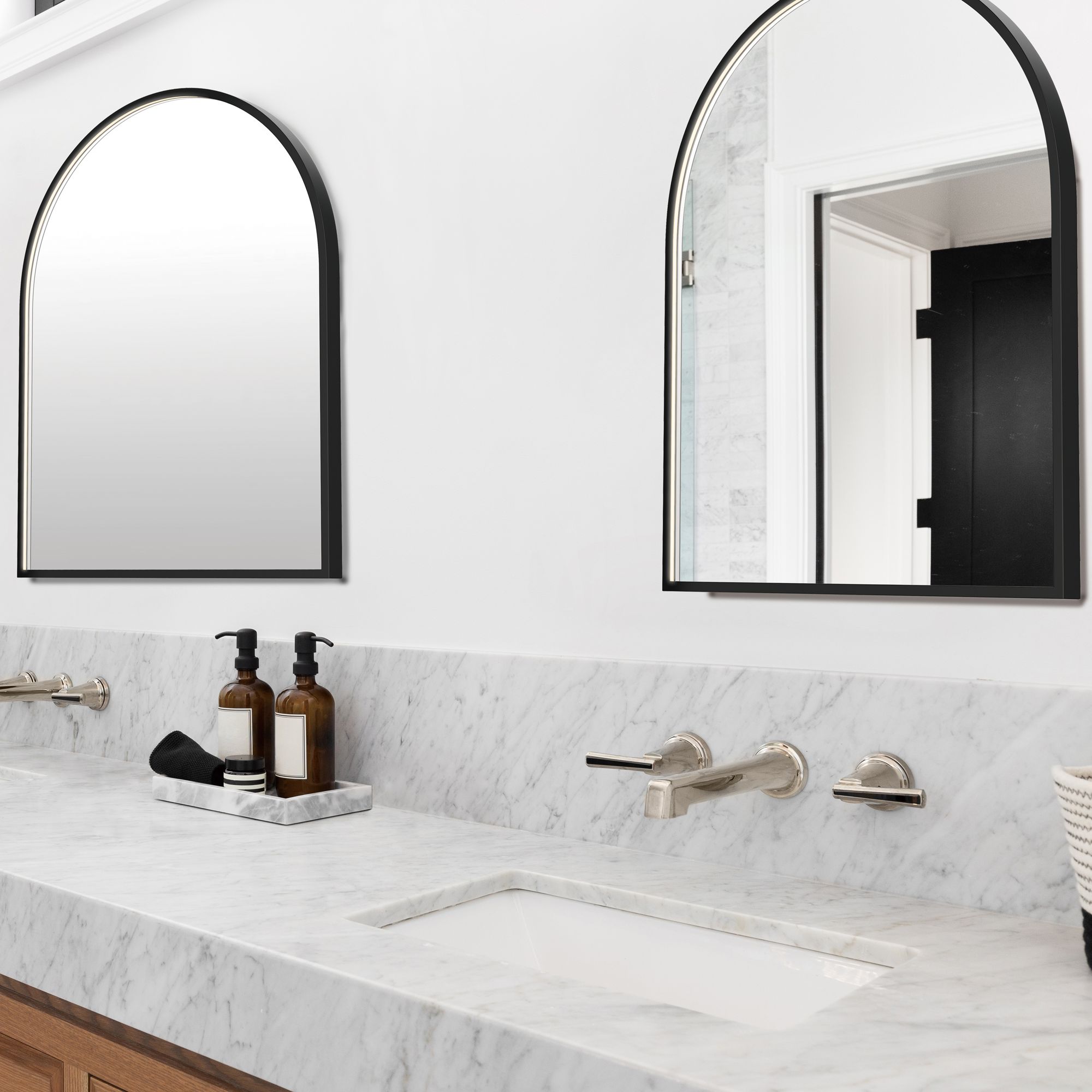 Image 2 ET2 Elisse Arch 24"x30" Black LED Mirror more views