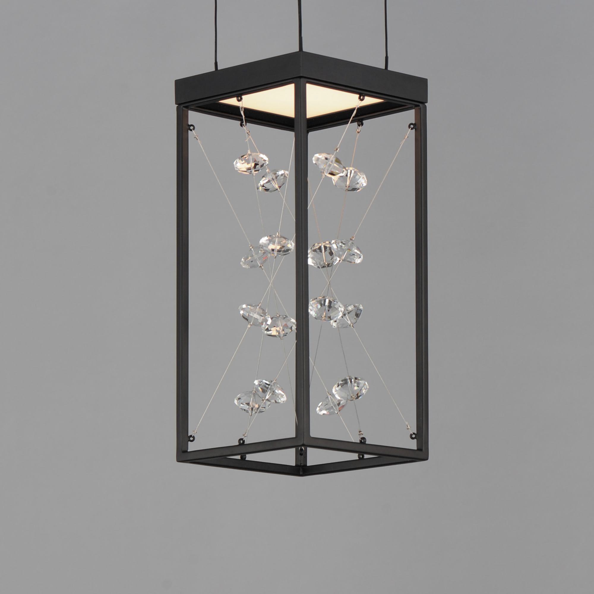 ET2 Lighting Entanglement Collection