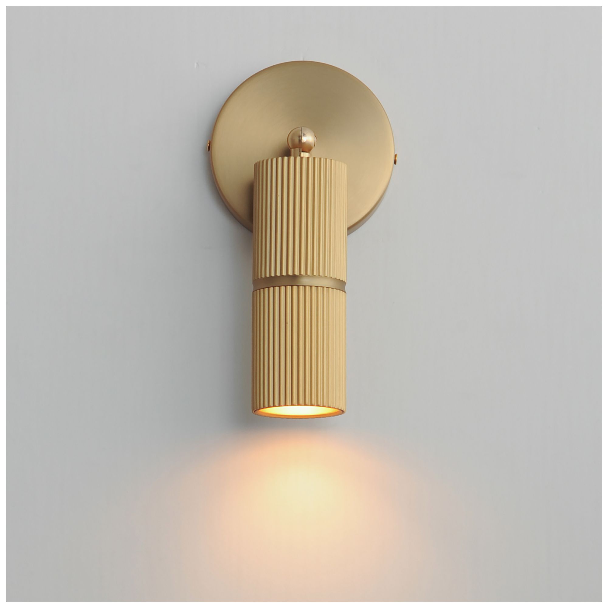 Image 3 ET2 Reeds 9" High Gold LED Spot Light more views