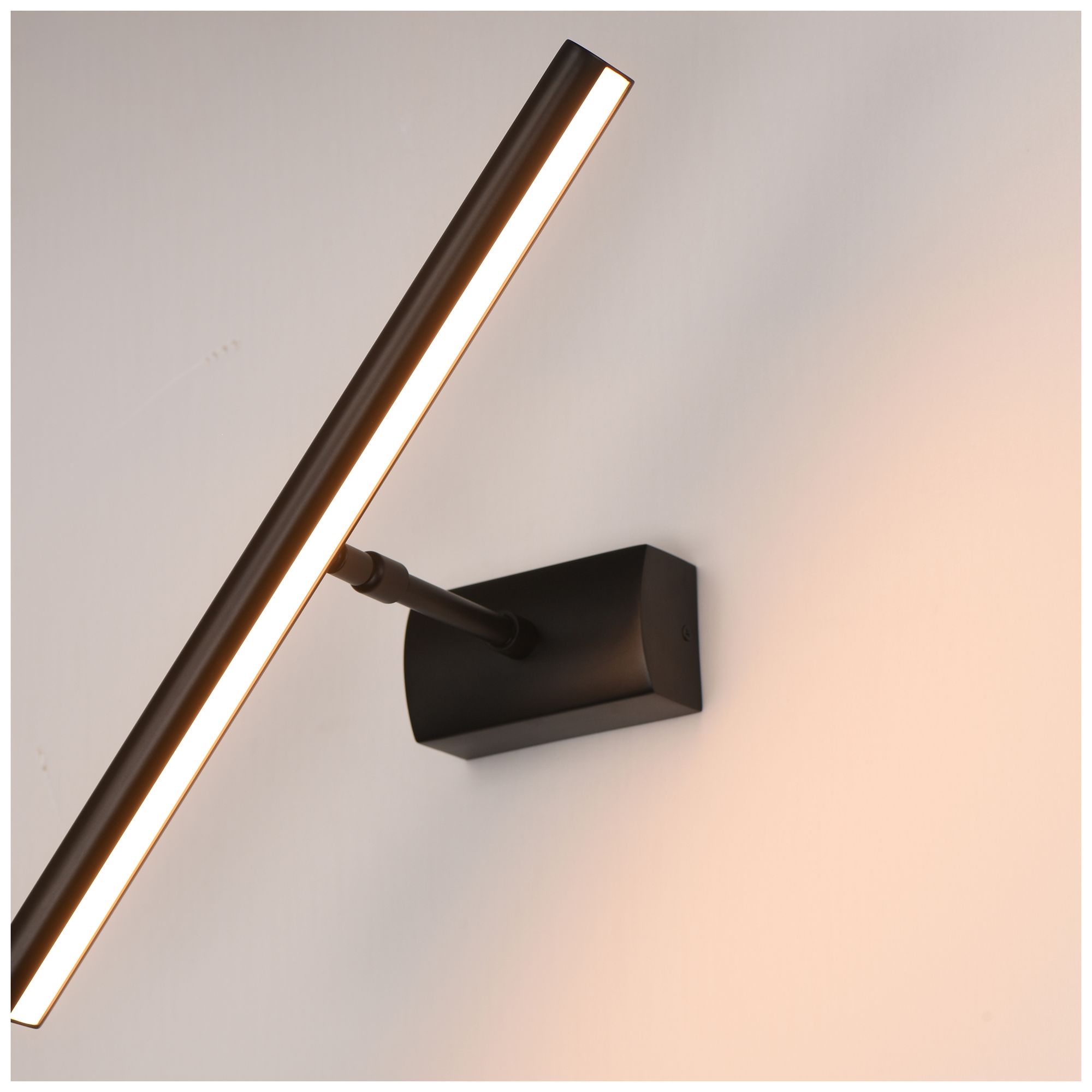 Image 7 ET2 Rubelle 18.5" Black LED Picture Light more views
