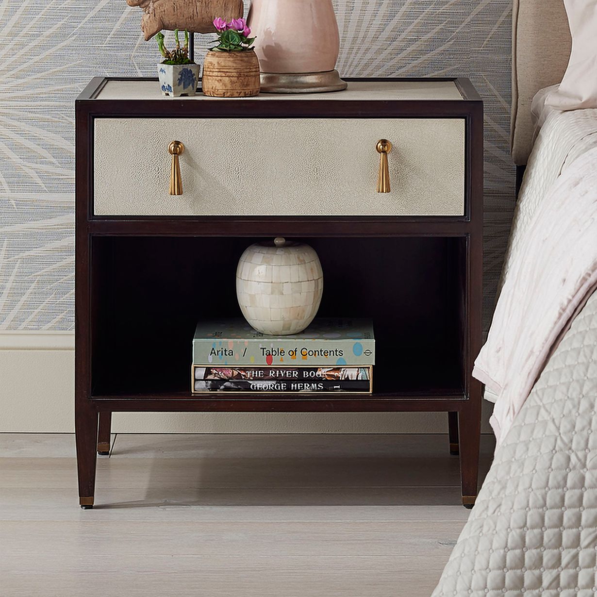 Lamps sales plus nightstands