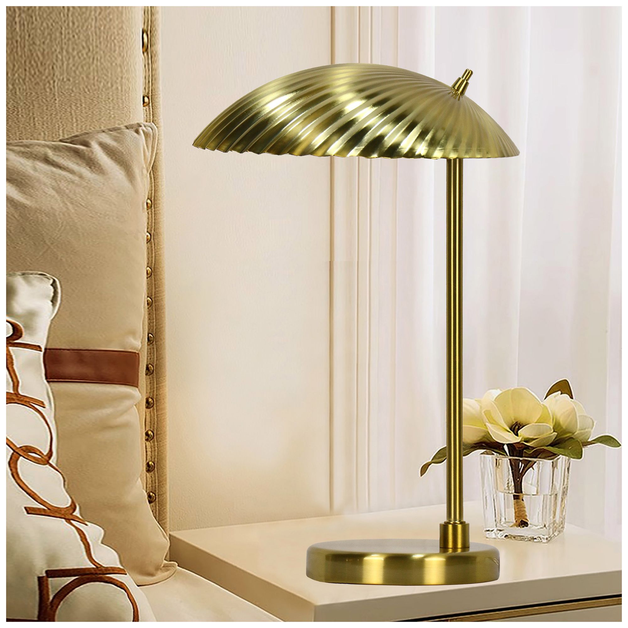 Image 2 Fangio Lighting's W-1771-2PK Pair of 17" Metal Table lamps in Soft Gold more views