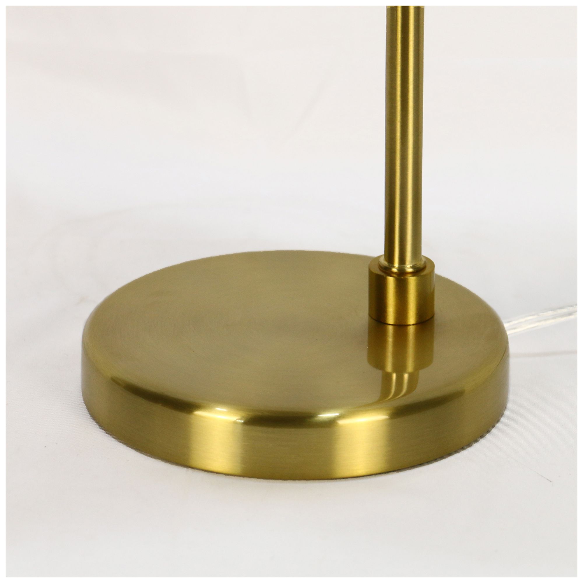 Image 3 Fangio Lighting's W-1771-2PK Pair of 17" Metal Table lamps in Soft Gold more views