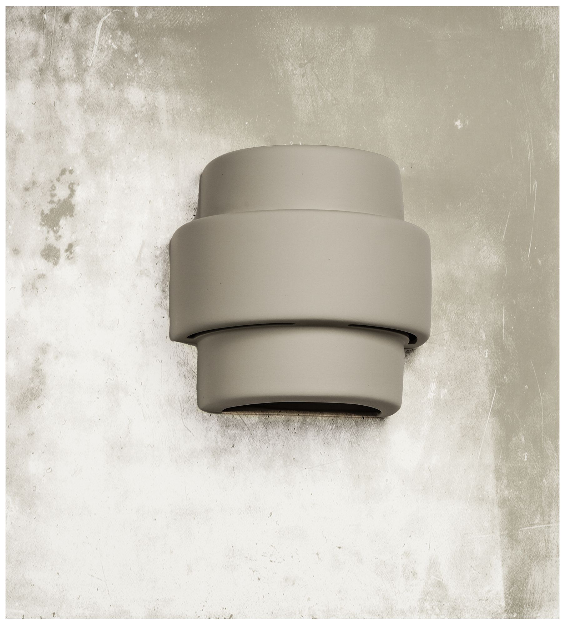 Image 3 Fasciato-10-inch-high-ceramic-beige-up/down-LED-outdoor-wall-light more views