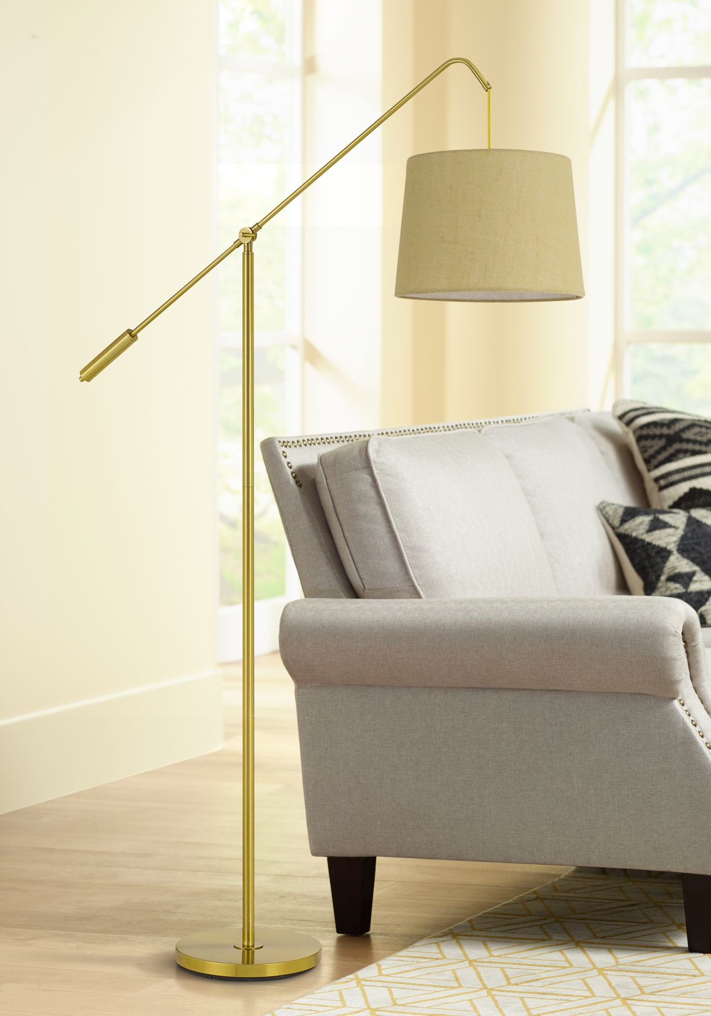 Adjustable task store floor lamp