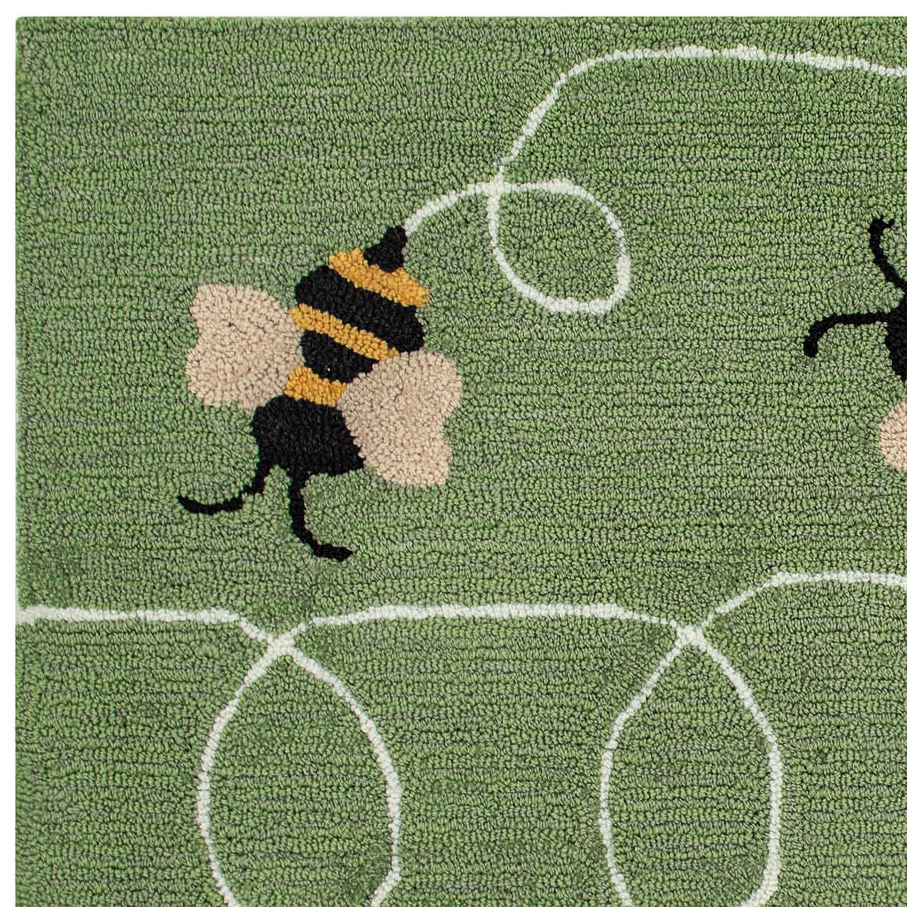 Thumbnail3 of Frontporch Buzzy Bees 443706 20"x30" Green Outdoor Area Rug more views