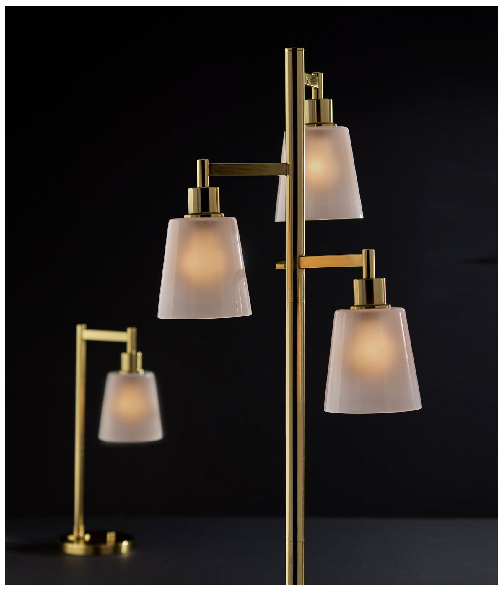 Image 5 Gio Tree Lamp more views