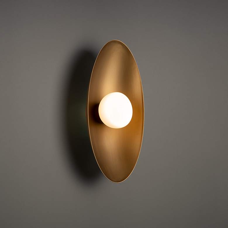 Image 3 Glamour 18"H x 9"W 1-Light Wall Sconce in Aged Brass more views