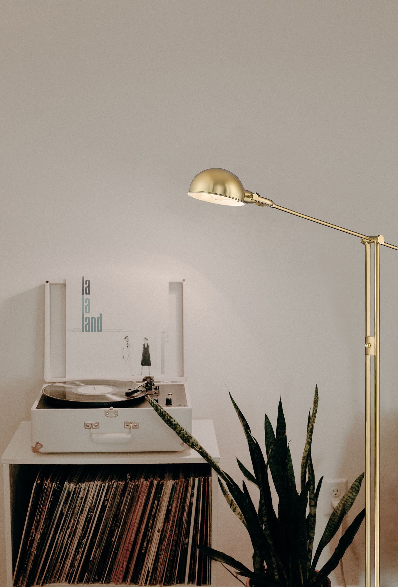 Image 3 Grammercy Park by Z-Lite Heritage Brass 1 Light Floor Lamp more views