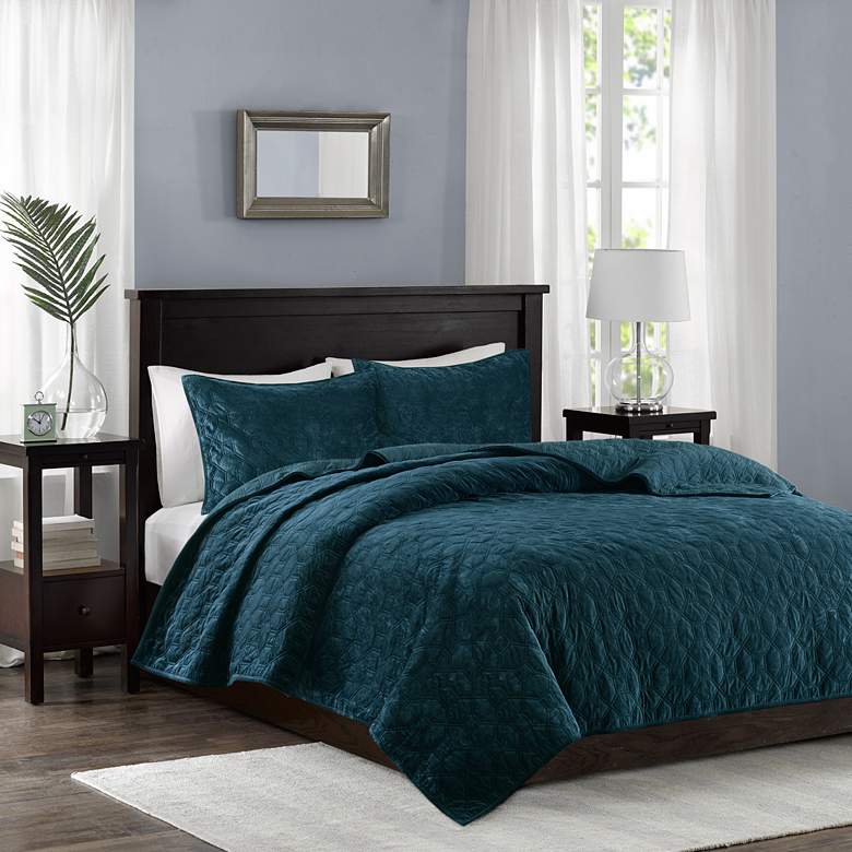 Image 1 Harper Teal Solid Full/Queen 3-Piece Coverlet Set