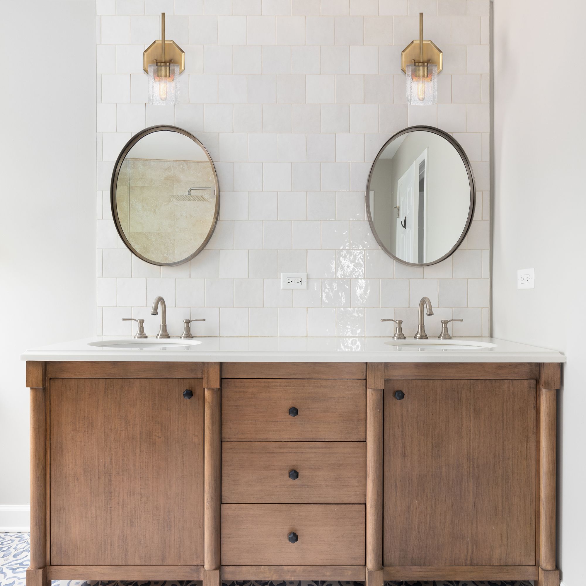 Image 7 Haven 7 in. 1-Light Old Satin Brass Wall Sconce Light more views