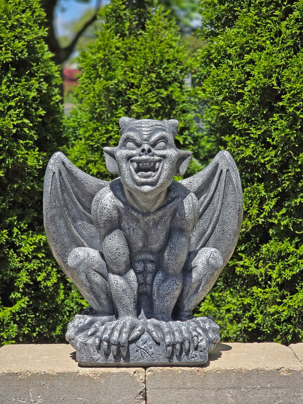 henri-studio-gothic-gargoyle-