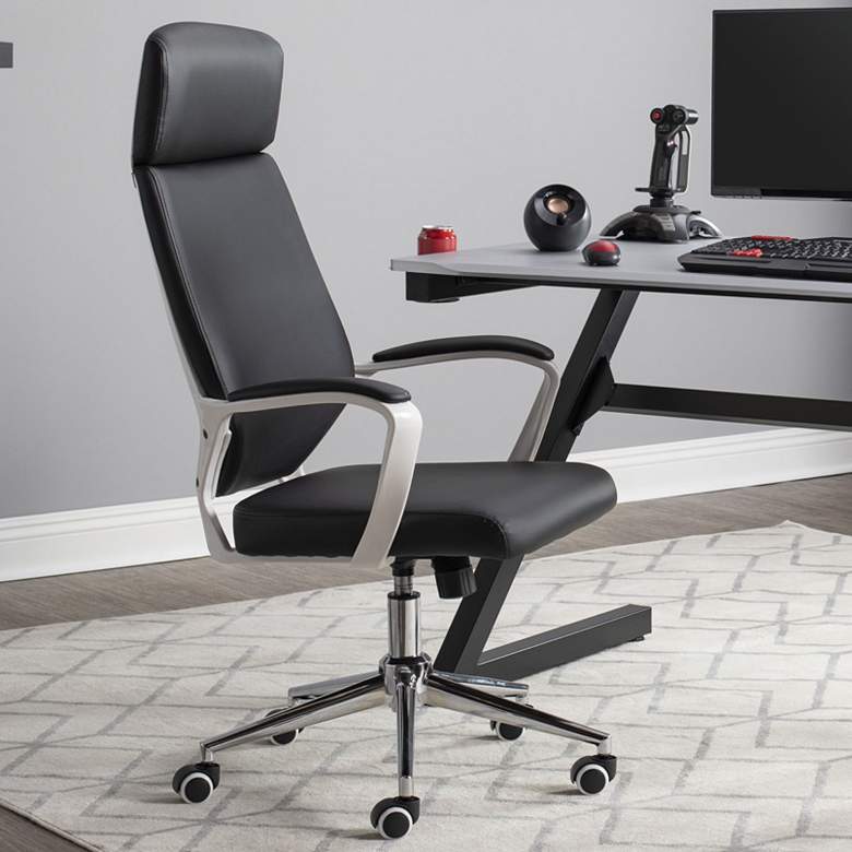 Image 1 High Back Deluxe Black Adjustable Swivel Managers Chair