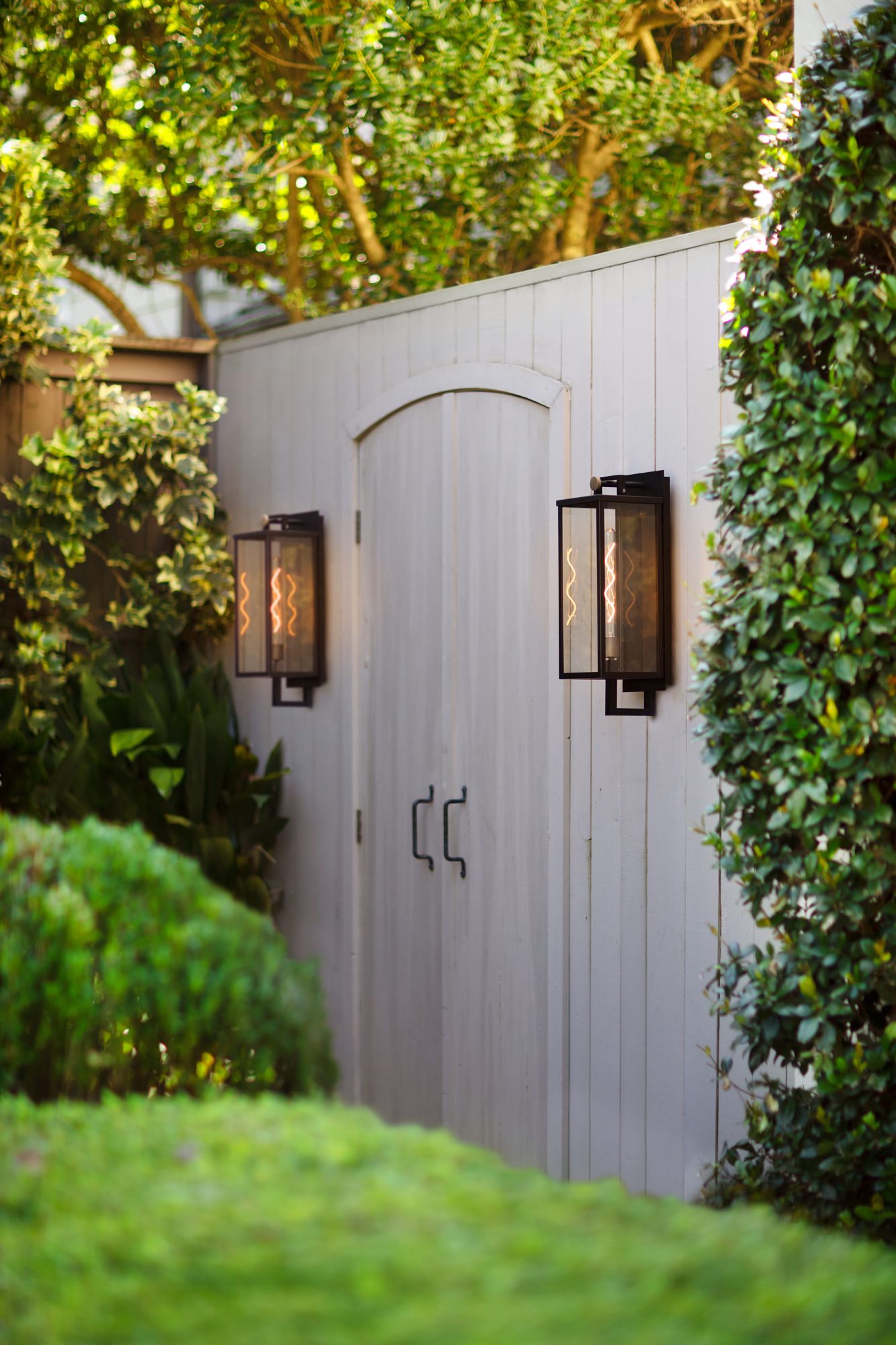 Hinkley Catalina 16" High Black and Clear Glass Outdoor Wall Light