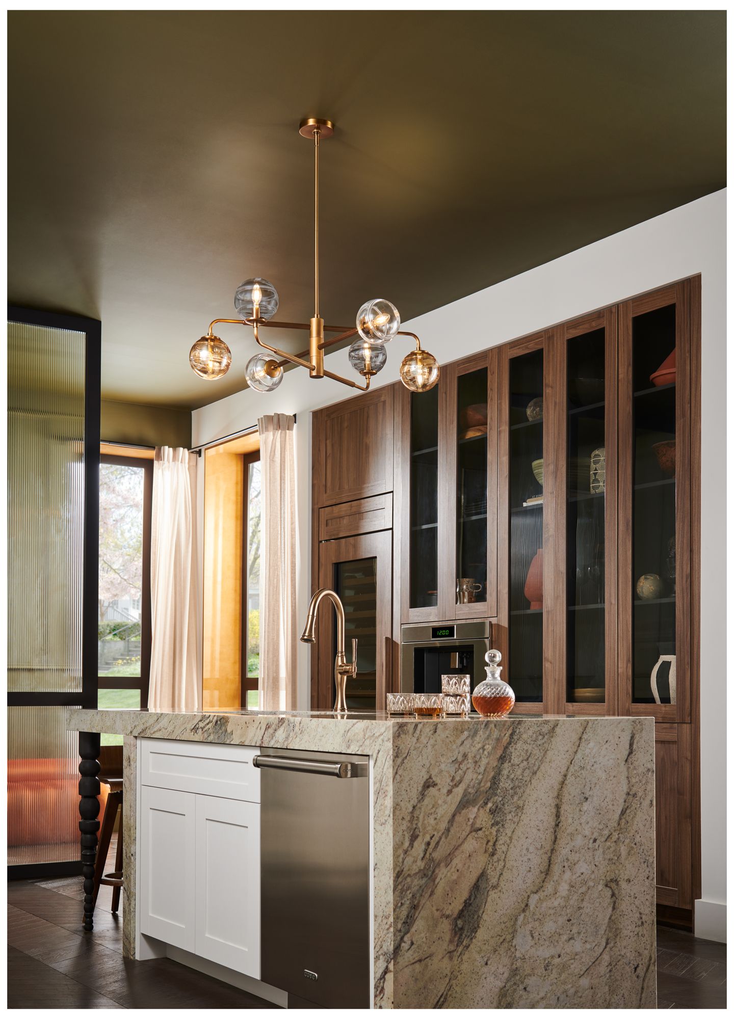 Hinkley - Chandelier Oberon Medium Single Tier Pendant- Heritage Brass