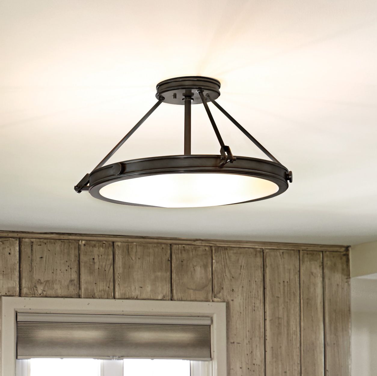 HINKLEY Collier Black Collection