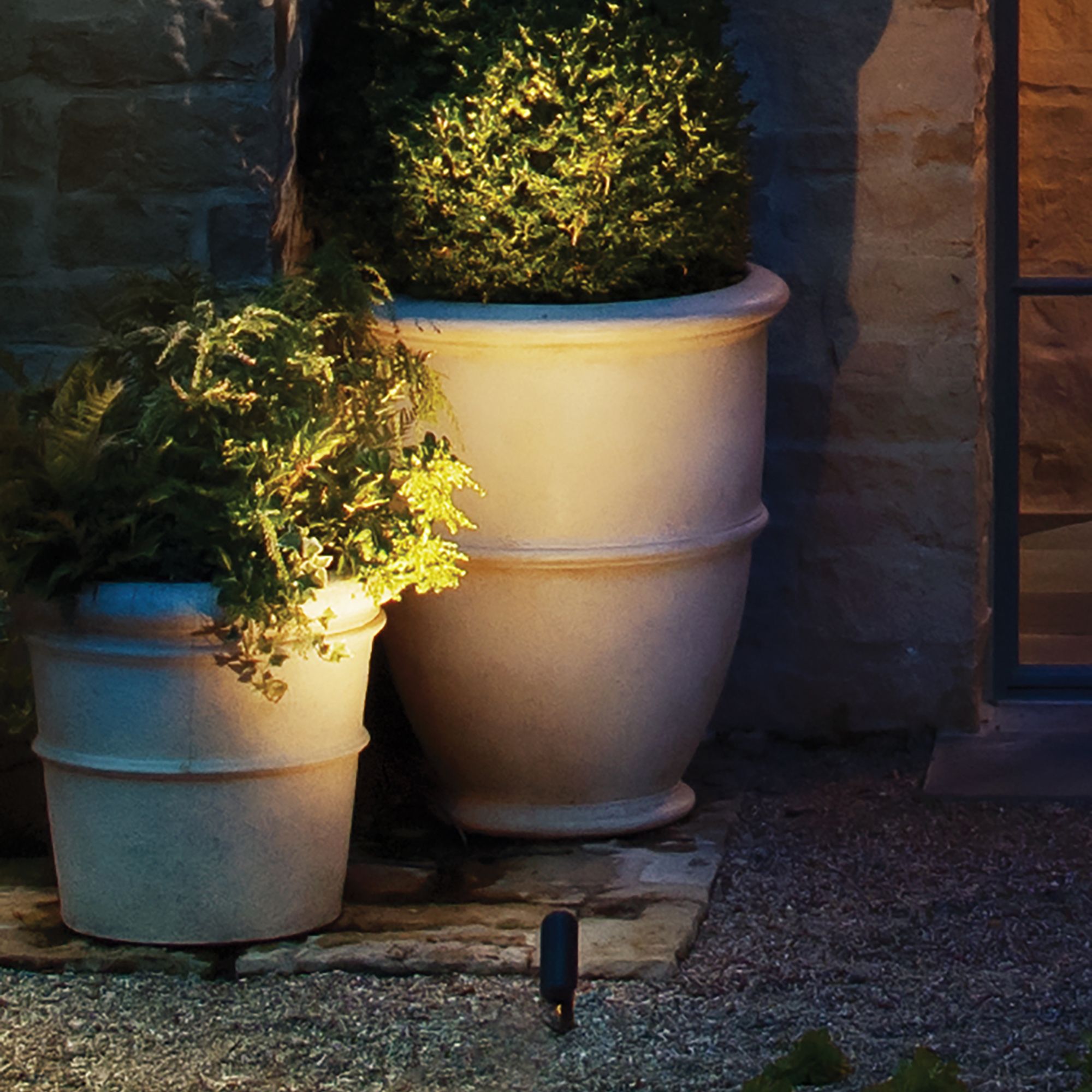 Hinkley Hardy Island 3 1/4" High Bronze Outdoor Spot Light in scene