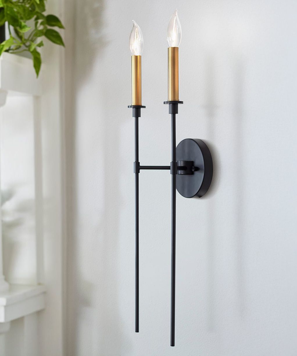 Hinkley Hux Black Collection