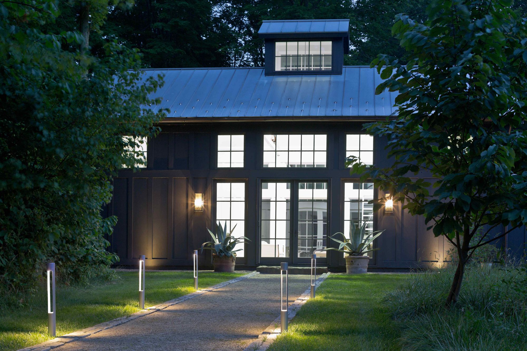 Image 6 Hinkley Landscape Atlantis 12V Large Round Bollard 30" Titanium more views