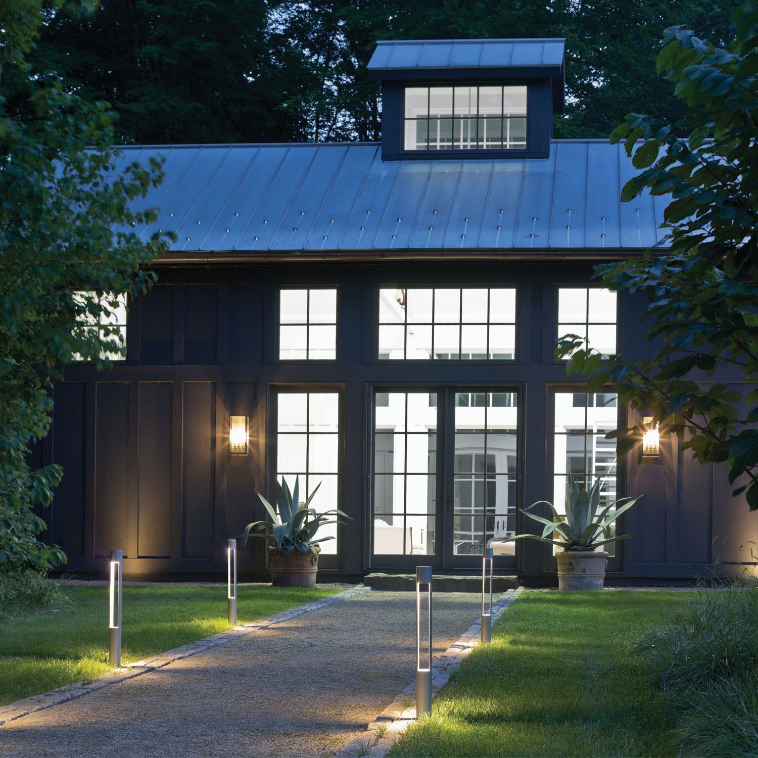 Image 5 Hinkley Landscape Atlantis 12V Large Square Bollard 30" Bronze more views